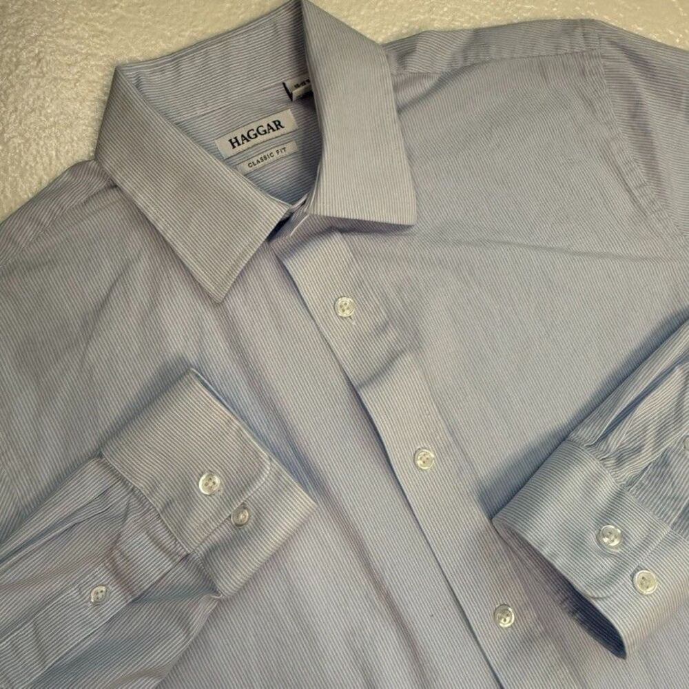 Haggar Classic Fit Men's Blue Long Sleeve Striped Button Up Shirt 15-15.5 32/33